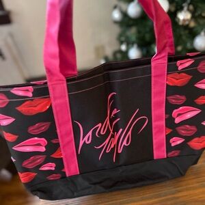 Lord & Taylor Black Tote with Pink Lip Design